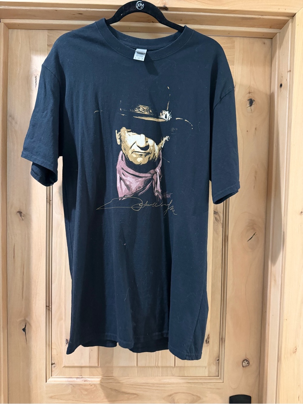 John Wayne men’s tshirt used as women’s dress